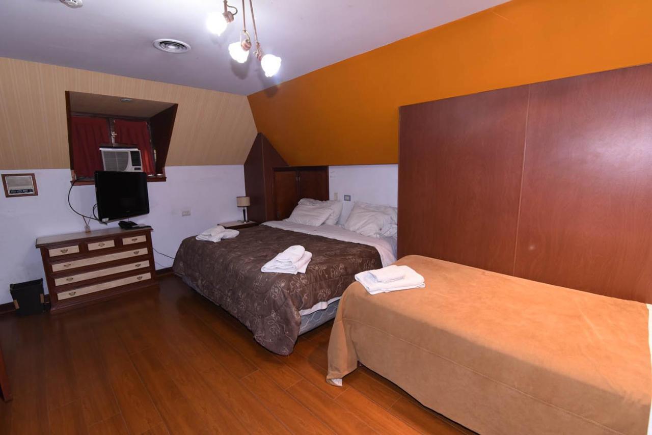 Hotel Aeropuerto Ezeiza Casa De Mr Monte Grande Exteriör bild